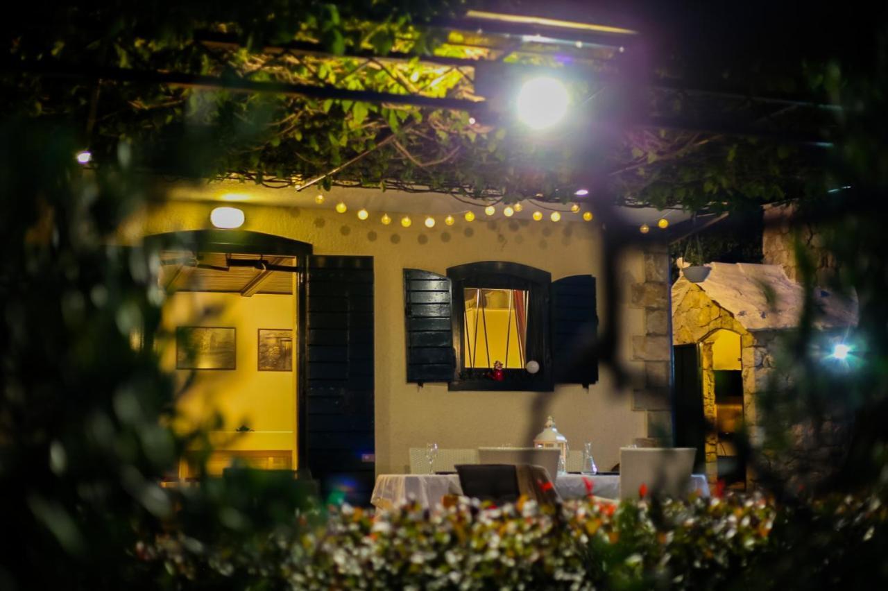 Holiday Home Oaza Baška Voda Exterior foto